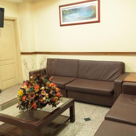 Hotel Novalux Ambato Bagian luar foto