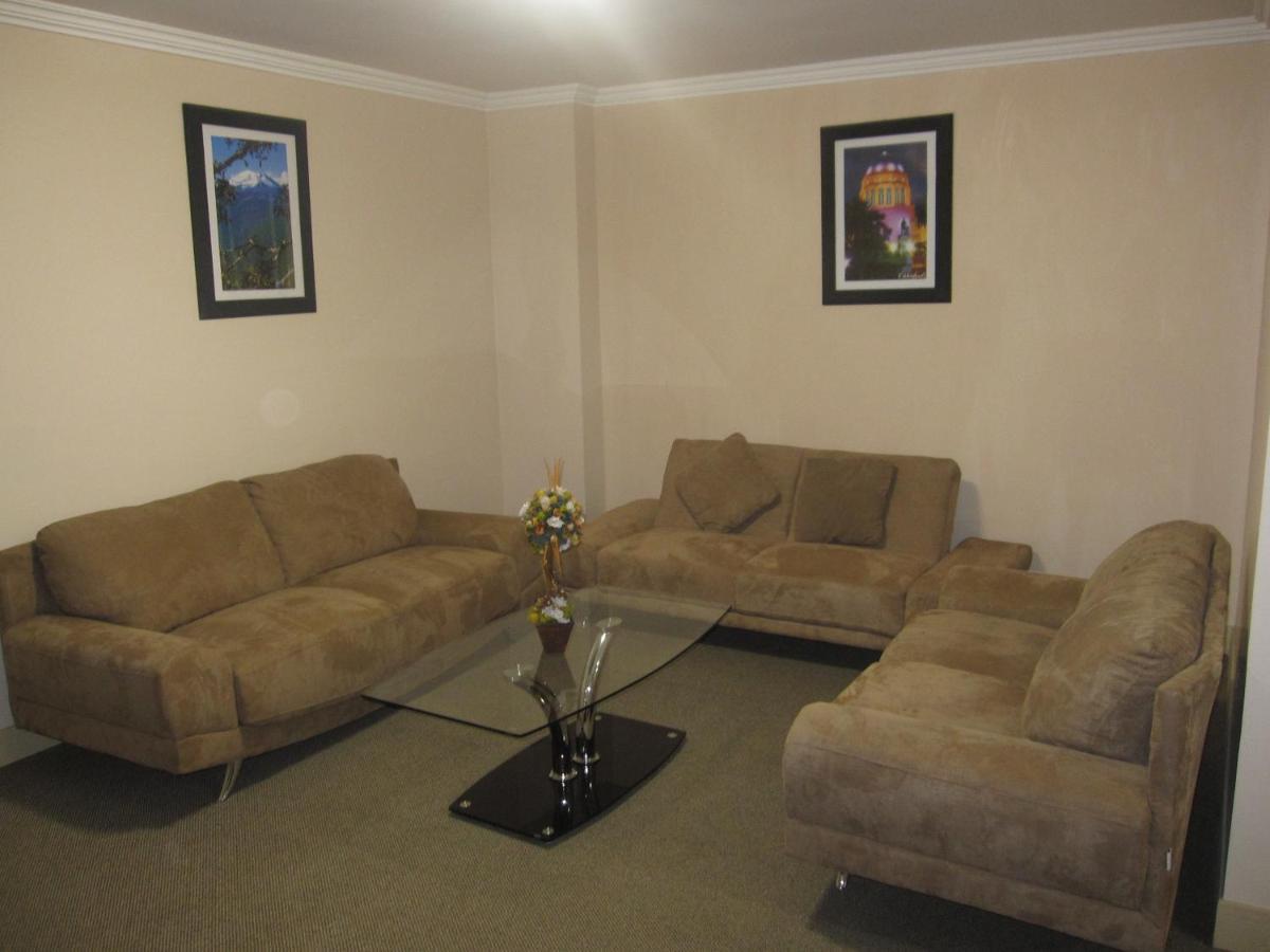Hotel Novalux Ambato Bagian luar foto